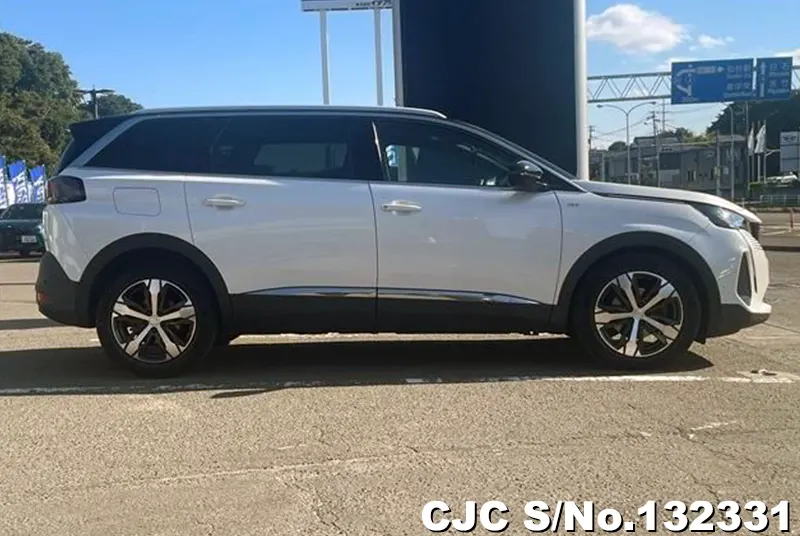 2021 Peugeot / 5008  Stock No. 132331