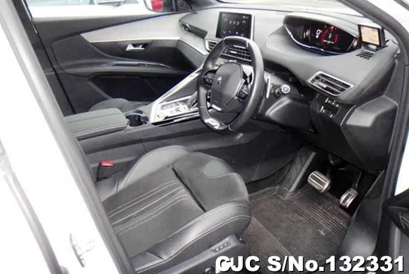 2021 Peugeot / 5008  Stock No. 132331