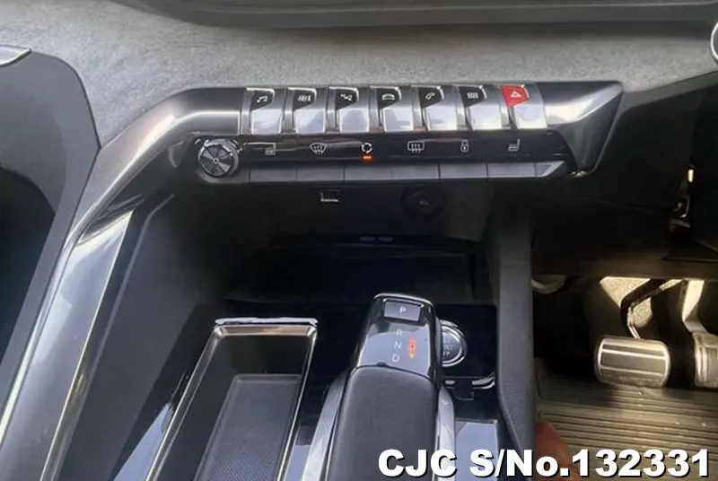 2021 Peugeot / 5008  Stock No. 132331