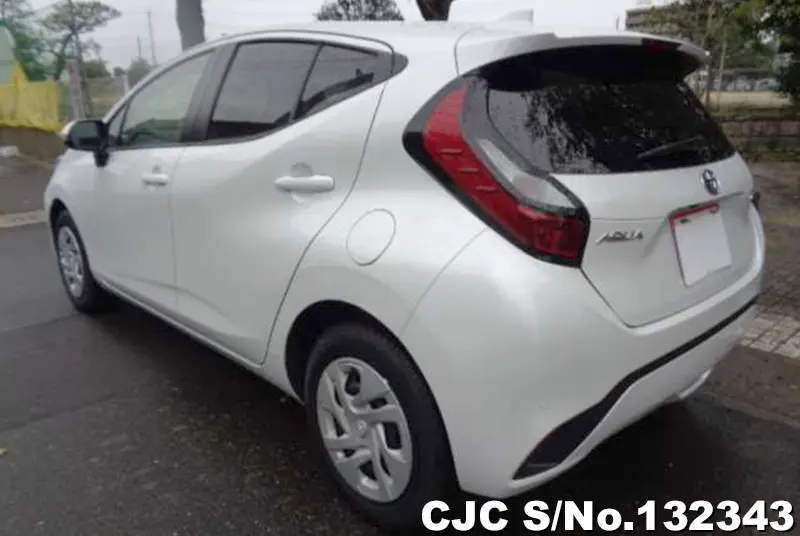 2025 Toyota / Aqua Stock No. 132343