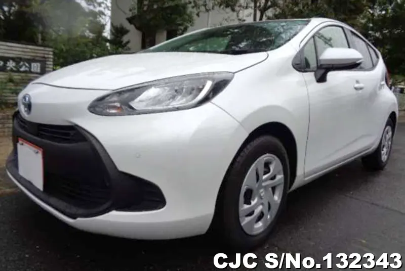 2025 Toyota / Aqua Stock No. 132343