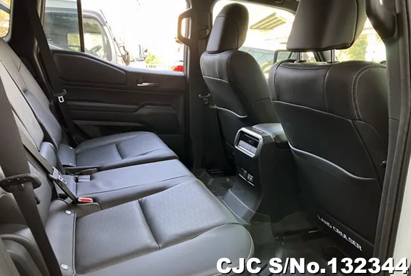 2025 Toyota / Land Cruiser 250 Stock No. 132344