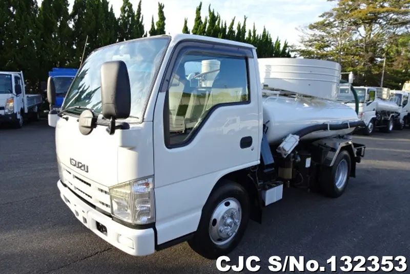2009 Isuzu / Elf Stock No. 132353