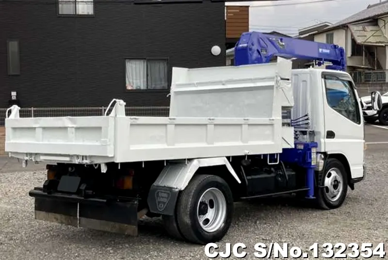 2005 Mitsubishi / Canter Stock No. 132354