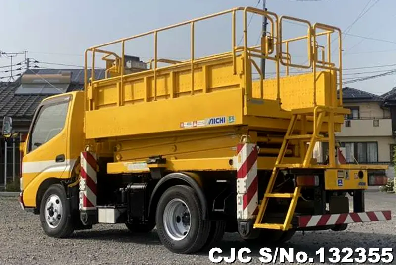 2008 Hino / Dutro Stock No. 132355