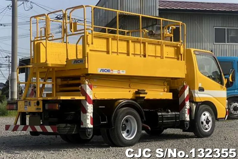 2008 Hino / Dutro Stock No. 132355