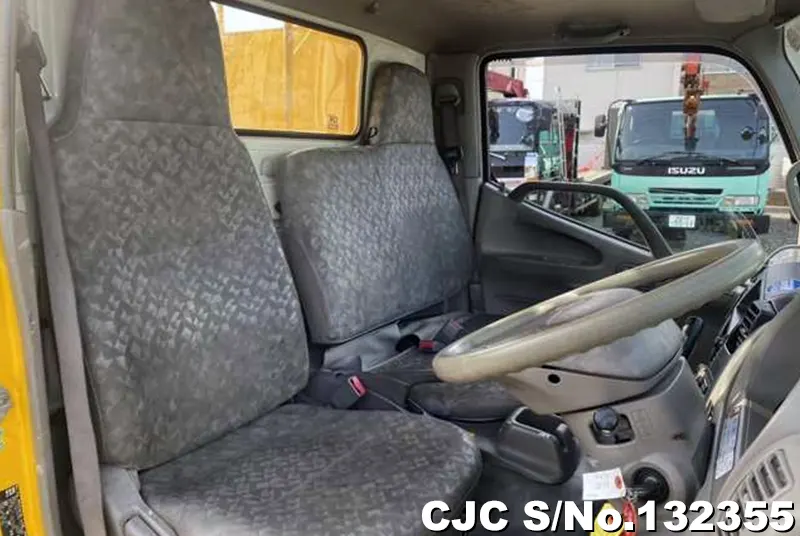 2008 Hino / Dutro Stock No. 132355