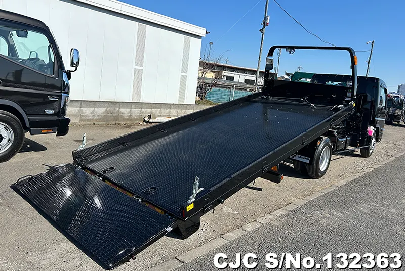 2025 Mitsubishi / Canter Stock No. 132363