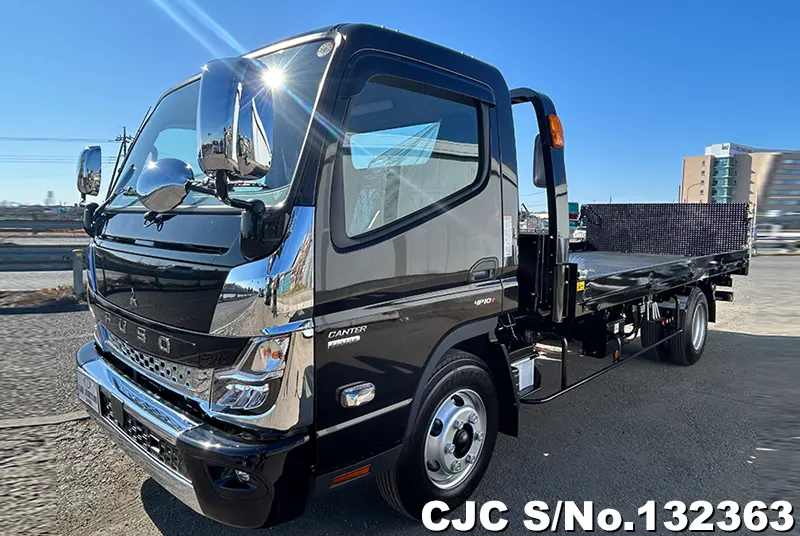 2025 Mitsubishi / Canter Stock No. 132363