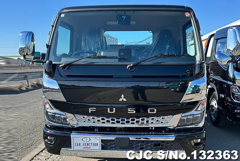 2025 Mitsubishi / Canter Stock No. 132363