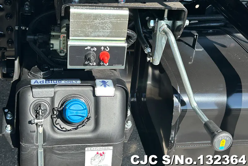 2025 Mitsubishi / Canter Stock No. 132364