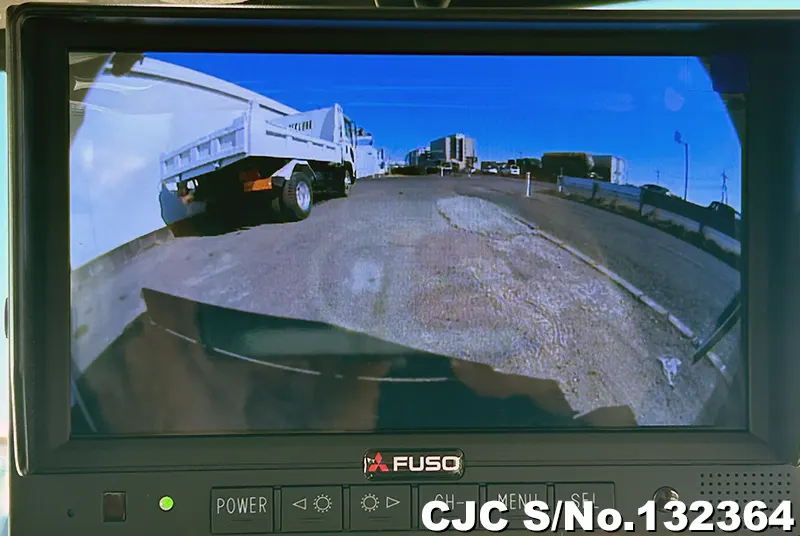 2025 Mitsubishi / Canter Stock No. 132364