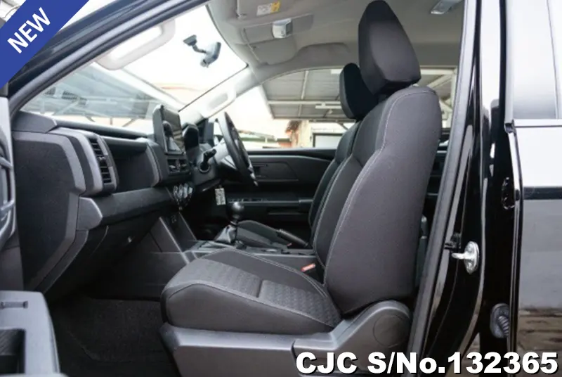 2024 Mitsubishi / Triton Stock No. 132365