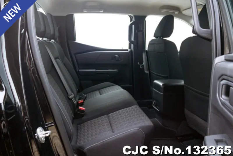 Mitsubishi Triton in Black for Sale Image 7
