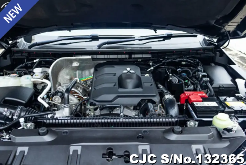 2024 Mitsubishi / Triton Stock No. 132365