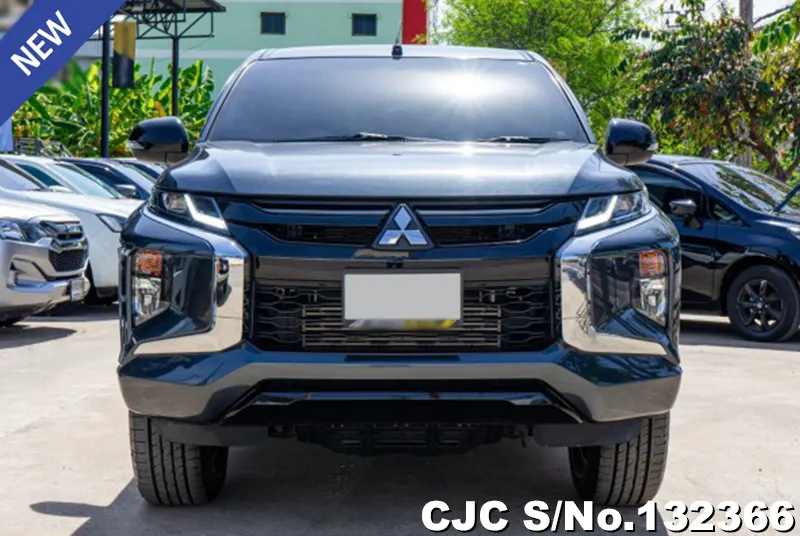 2023 Mitsubishi / Triton Stock No. 132366
