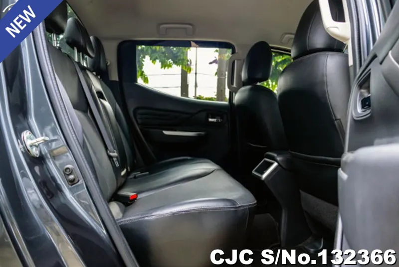 2023 Mitsubishi / Triton Stock No. 132366