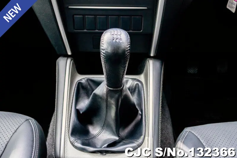 2023 Mitsubishi / Triton Stock No. 132366