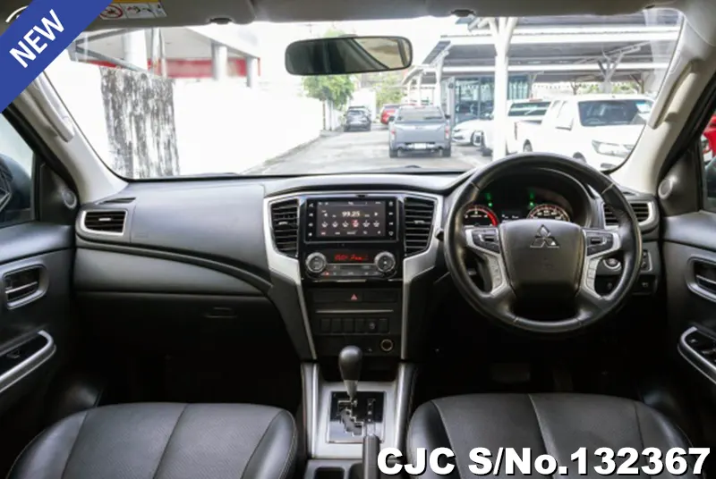 2023 Mitsubishi / Triton Stock No. 132367