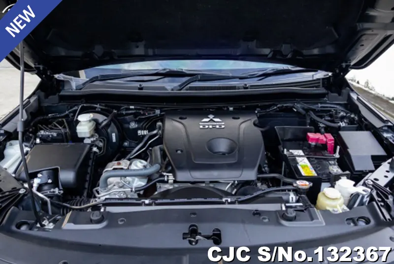 2023 Mitsubishi / Triton Stock No. 132367