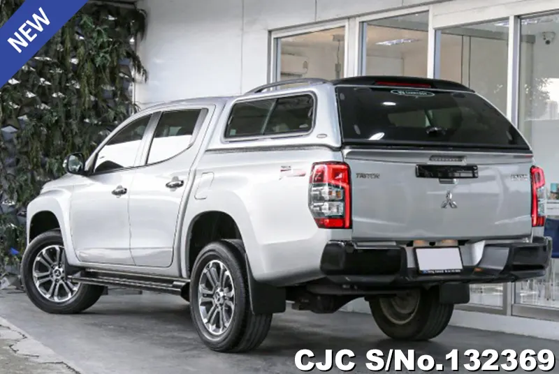 Mitsubishi Triton in Silver for Sale Image 1