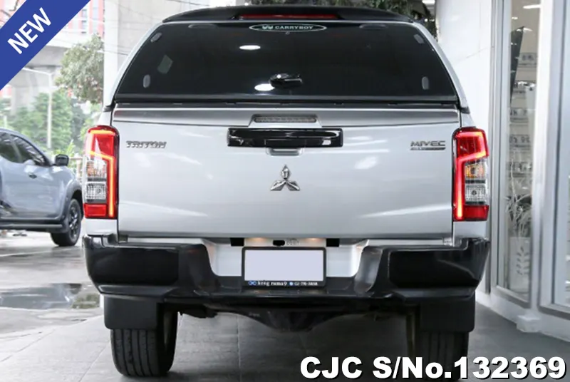 2022 Mitsubishi / Triton Stock No. 132369