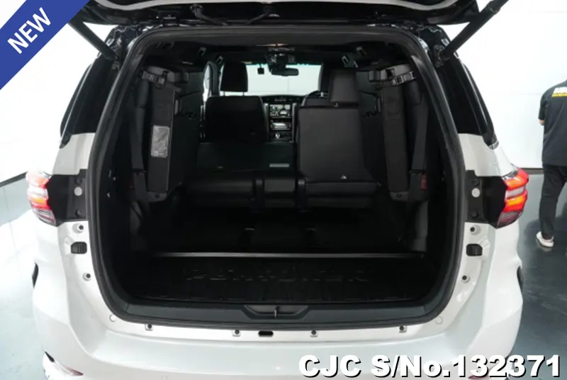 2023 Toyota / Fortuner Stock No. 132371