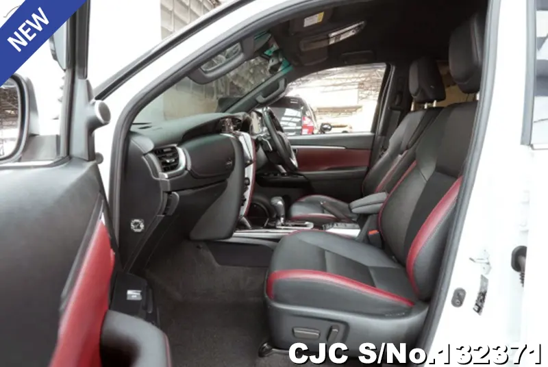 2023 Toyota / Fortuner Stock No. 132371