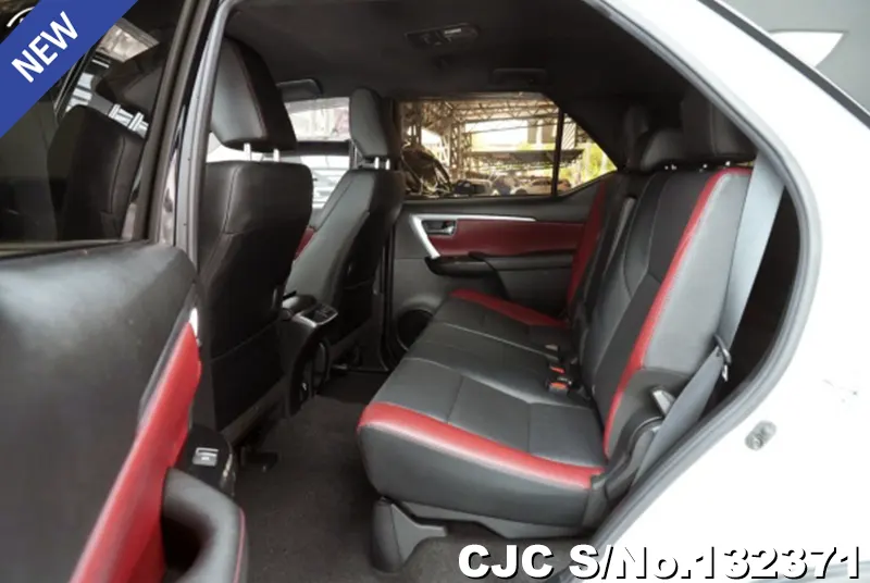 2023 Toyota / Fortuner Stock No. 132371