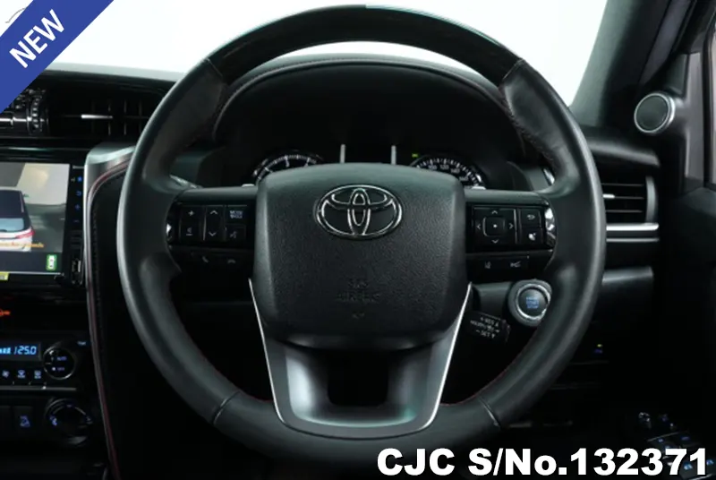 2023 Toyota / Fortuner Stock No. 132371