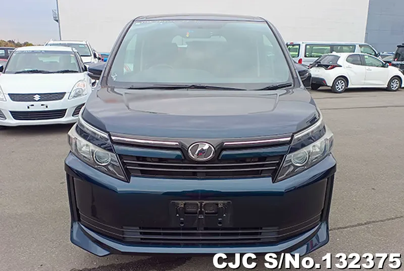 2017 Toyota / Voxy Stock No. 132375