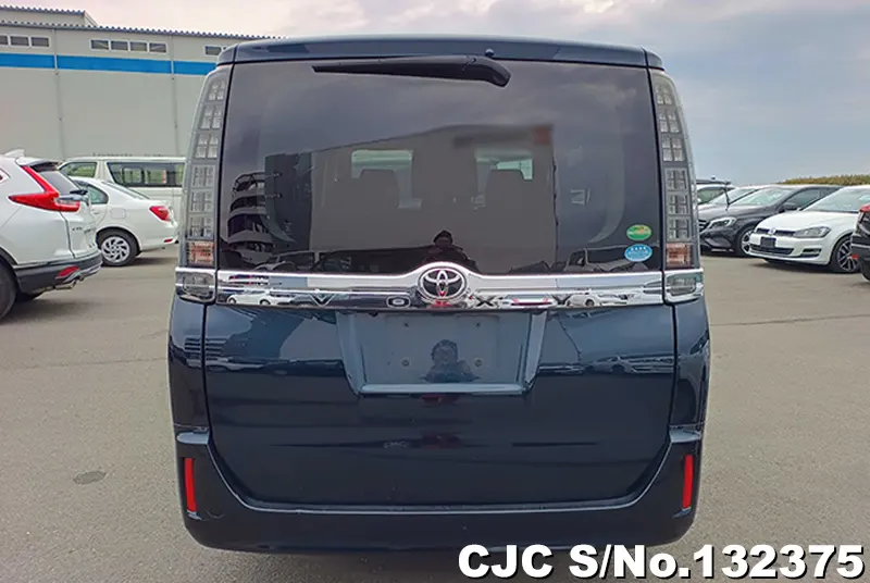2017 Toyota / Voxy Stock No. 132375