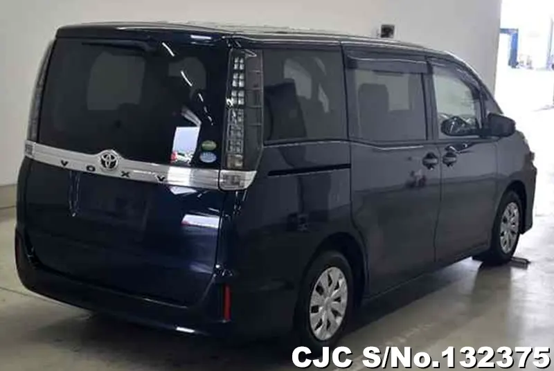2017 Toyota / Voxy Stock No. 132375