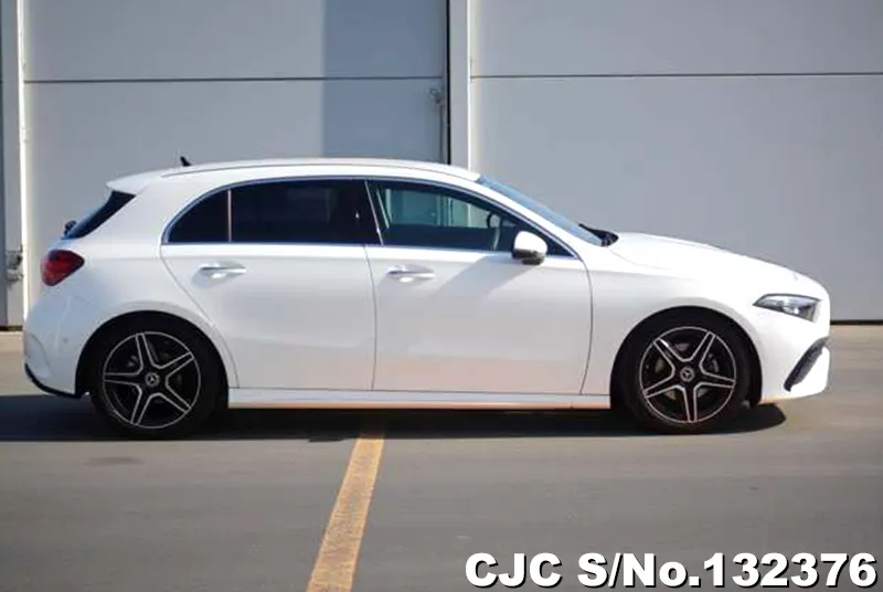 2024 Mercedes Benz / A Class Stock No. 132376