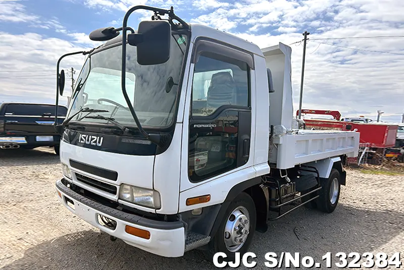2005 Isuzu / Forward Stock No. 132384