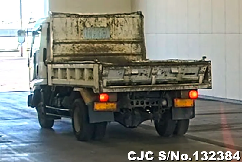 2005 Isuzu / Forward Stock No. 132384