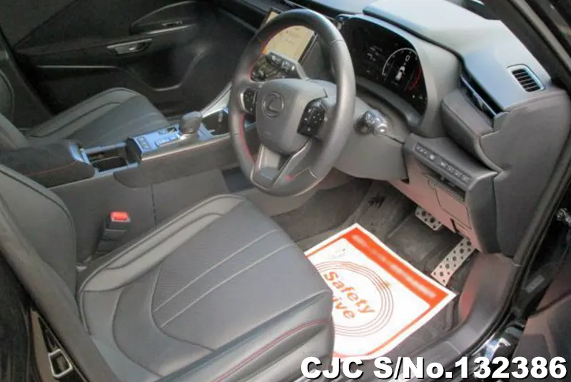 2025 Lexus / LBX Stock No. 132386