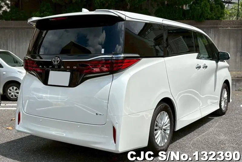 2025 Toyota / Alphard Stock No. 132390