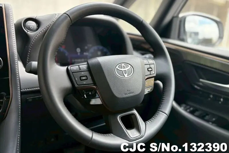 2025 Toyota / Alphard Stock No. 132390