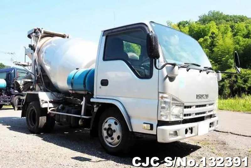 2010 Isuzu / Elf Stock No. 132391
