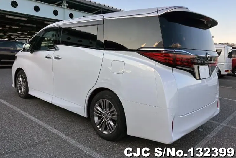 2025 Toyota / Alphard Stock No. 132399