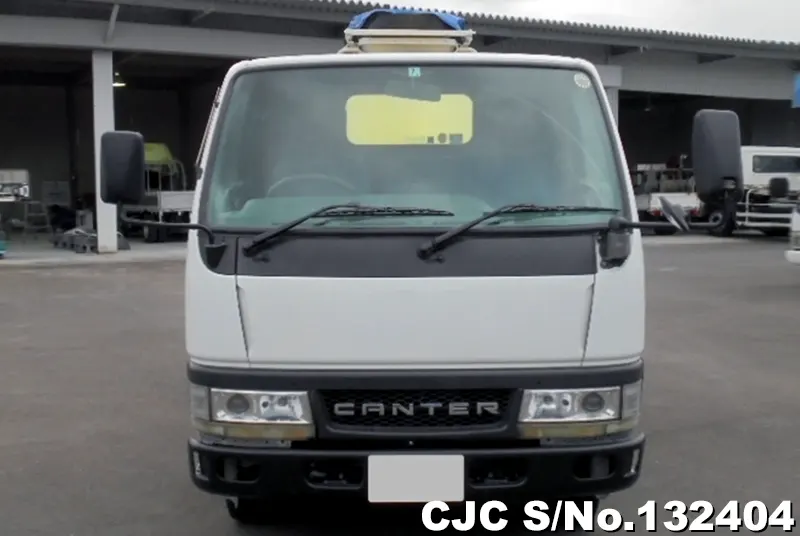 2001 Mitsubishi / Canter Stock No. 132404