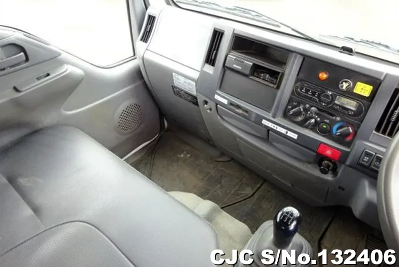 2018 Isuzu / Elf Stock No. 132406