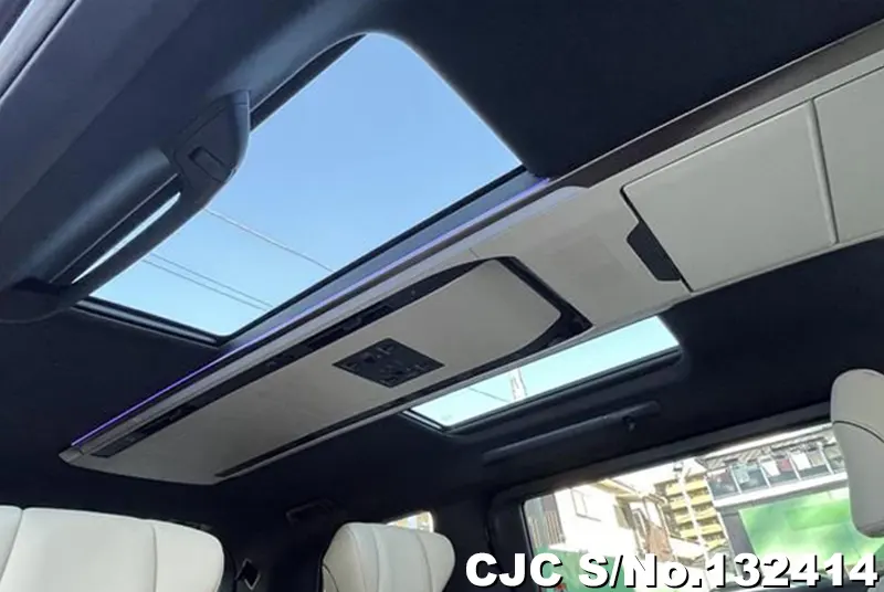 2025 Toyota / Alphard Stock No. 132414