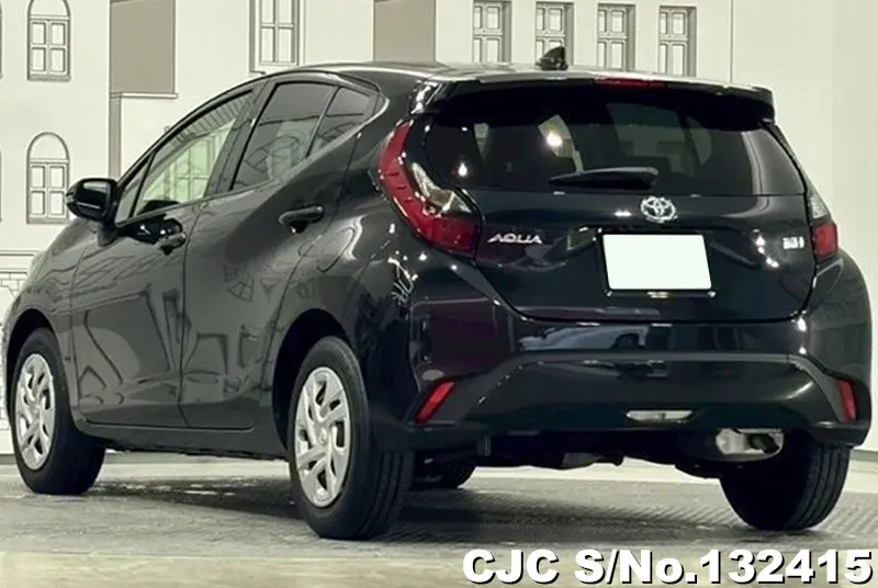 2024 Toyota / Aqua Stock No. 132415