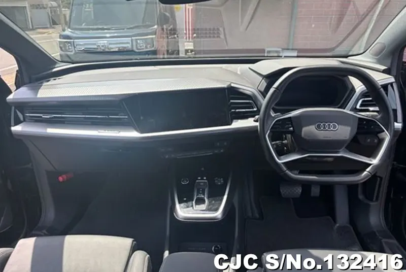 2024 Audi / Q4 e-tron Stock No. 132416