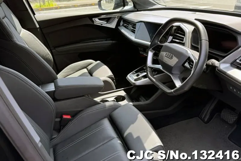 Audi Q4 e-tron in Black for Sale Image 9