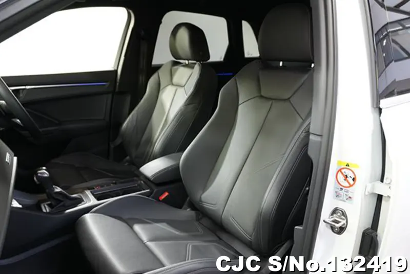 Audi Q3 in White for Sale Image 13