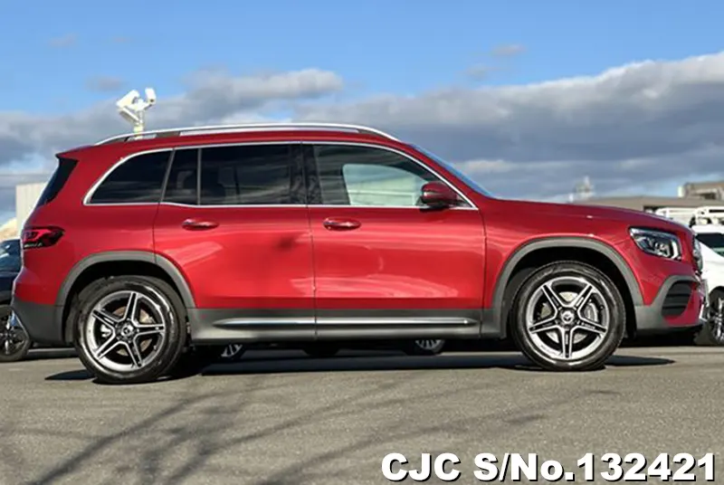 Mercedes Benz GLB Class in Red for Sale Image 6