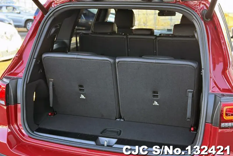 Mercedes Benz GLB Class in Red for Sale Image 8